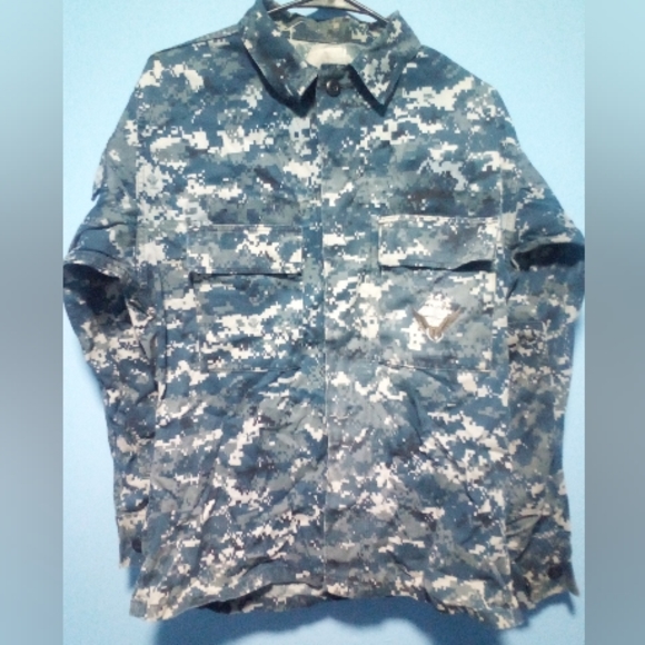 Jackets & Coats Us Navy Surplus Camouflage Jacket Poshmark